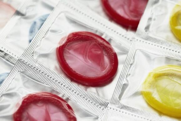 des préservatifs pour protéger du papillomavirus humain
